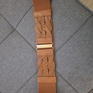Source Unknown Tan Braided Elastic Women’s Belt with Gold-Tone Buckle